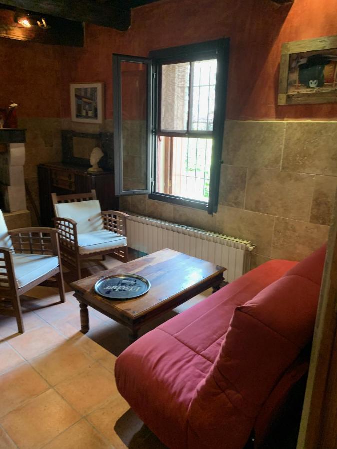 La Maison Sur La Place Aigues-Mortes Esterno foto