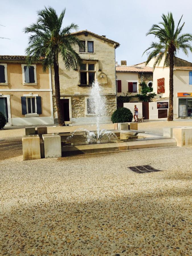 La Maison Sur La Place Aigues-Mortes Esterno foto