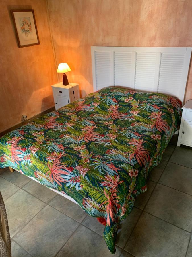 La Maison Sur La Place Aigues-Mortes Esterno foto